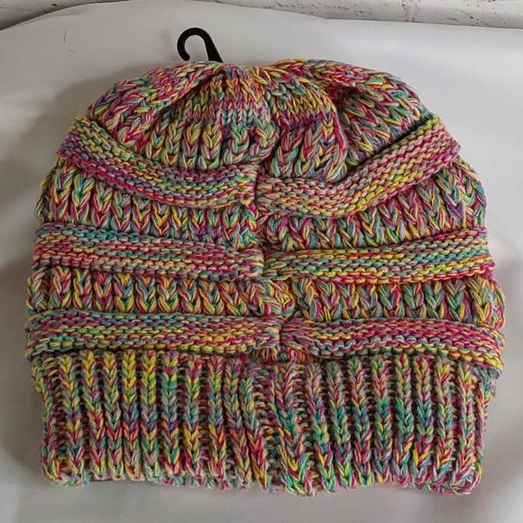 C.C BEANIE HAT VARIEGATED STRIPE MULTI ADULT - Picture 2 of 13